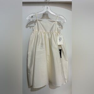 Elegant Ivory Sleeveless Dress